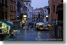 images/Europe/Italy/Venice/Nite/night05.jpg