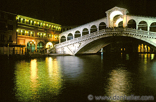 rialto05.jpg