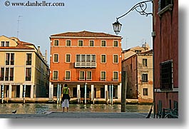 buildings, canals, europe, horizontal, italy, lamps, streets, venecia, venezia, venice, womens, photograph