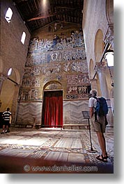 images/Europe/Italy/Venice/Streets/church01.jpg