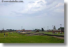 images/Europe/Poland/Auschwitz/berkenau-railroad-tracks-1.jpg