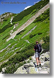 images/Europe/Poland/Hikers/hikers-n-mountains-01.jpg