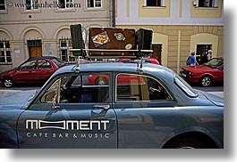 images/Europe/Poland/Krakow/Cars/luggage-on-car-3.jpg