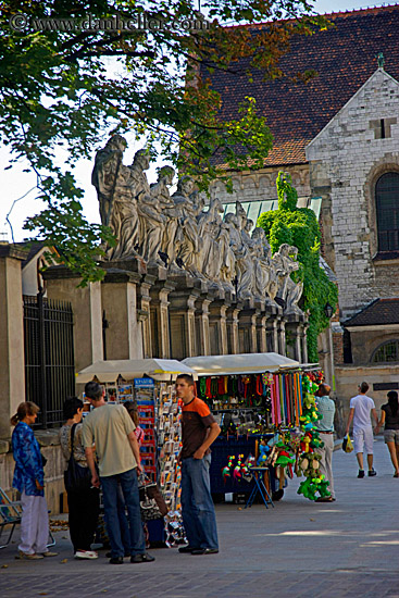 street-vendors-n-apostles.jpg