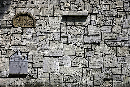 jewish-gravestone-wall-1.jpg