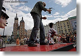 images/Europe/Poland/Krakow/People/Puppeteer/puppeteer-n-elvis-8.jpg