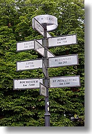 cities, europe, krakow, poland, signs, sisters, vertical, photograph