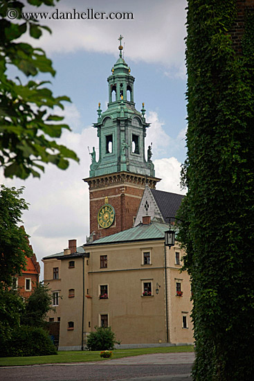 palace-bell_tower-2.jpg
