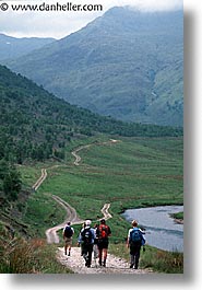images/Europe/Scotland/GlenAfric/glen-afric-hiking-0003.jpg