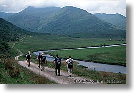 images/Europe/Scotland/GlenAfric/glen-afric-hiking-0004.jpg