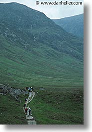 images/Europe/Scotland/GlenAfric/glen-afric-hiking-05.jpg