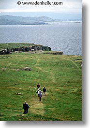 images/Europe/Scotland/Handa/handa-hikers-0004.jpg