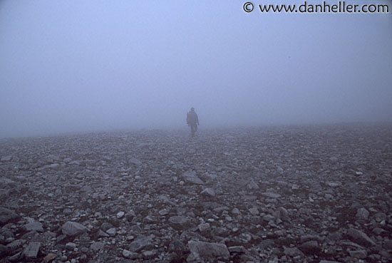fog-hike-0004.jpg