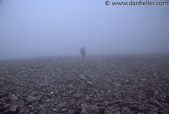 fog-hike-0004.jpg