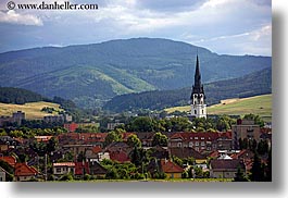 images/Europe/Slovakia/Churches/church-n-scenic-1.jpg