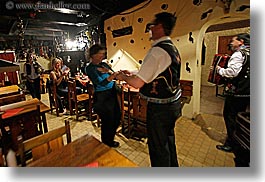 images/Europe/Slovakia/GypsyMusic/couple-dancing-6.jpg