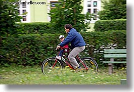 images/Europe/Slovakia/Kids/father-n-toddler-on-bike.jpg