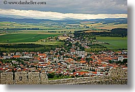 images/Europe/Slovakia/Landscapes/town-n-fields-4.jpg