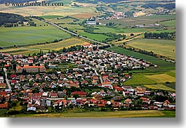 images/Europe/Slovakia/Landscapes/town-n-fields-5.jpg