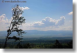 images/Europe/Slovakia/Landscapes/tree-cloud-n-land-2.jpg