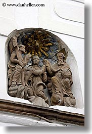 images/Europe/Slovakia/Misc/religious-stone-carving.jpg
