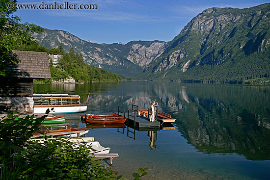 lake-boathouse-4.jpg