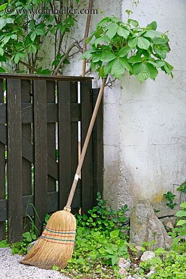 straw-broom.jpg
