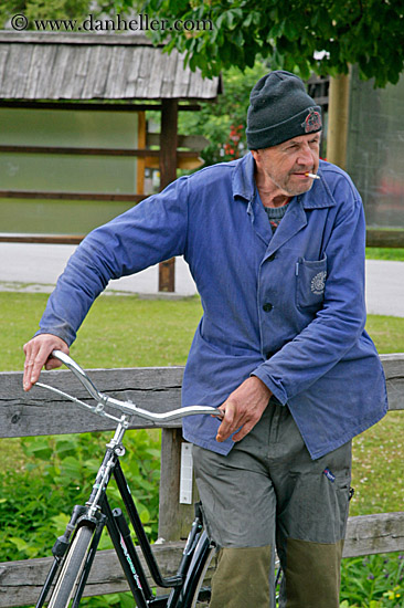 old-man-bike-cigarette-1.jpg