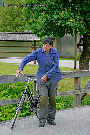old-man-bike-cigarette-2.jpg