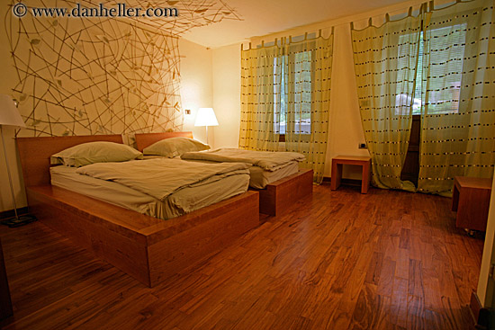 hisa-franko-bedroom-2.jpg
