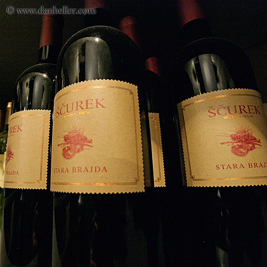 scurek-red_wine-bottles-2.jpg
