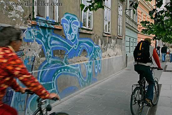 biking-by-graffiti-1.jpg