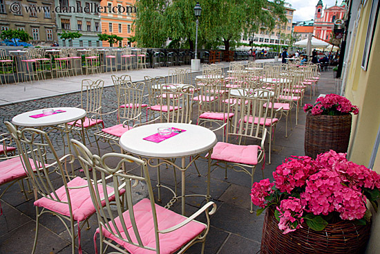 pink-chairs-cafe.jpg