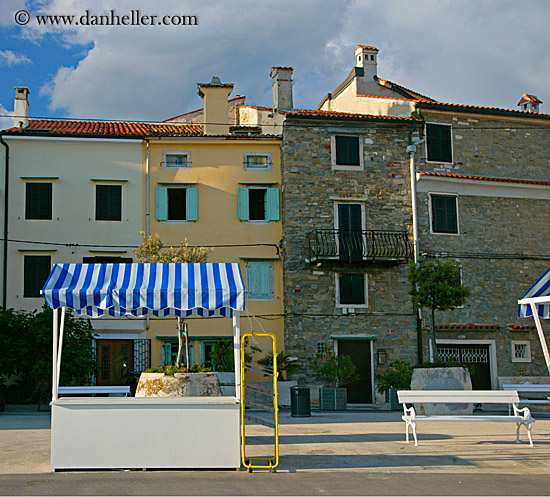 blue-striped-kiosk.jpg