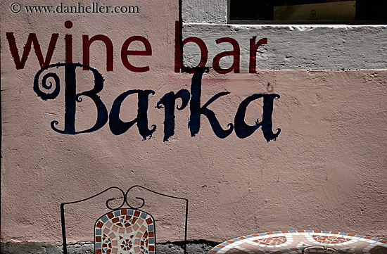 wine-bar-mural.jpg