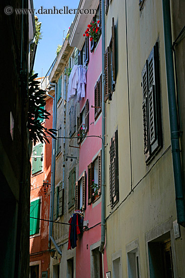 colorful-buildings.jpg