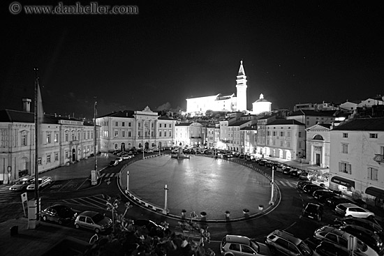 piazza-nite-2.jpg