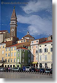 images/Europe/Slovenia/Pirano/Piazza/piazza-n-bell_tower-2.jpg