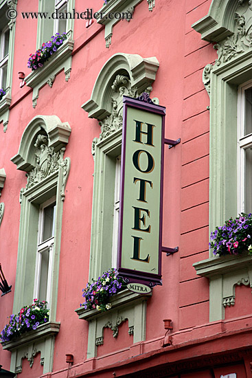 hotel-mitra-sign-2.jpg