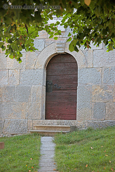arched-doorway.jpg