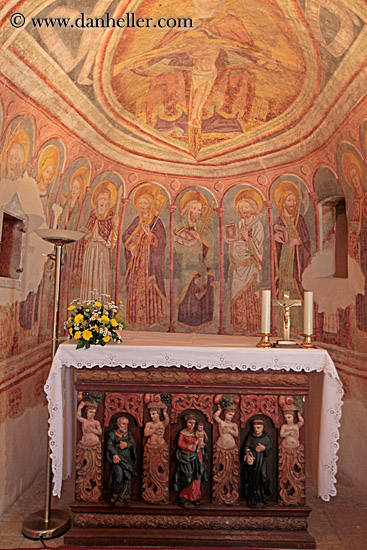 church-ceiling-fresco-4.jpg