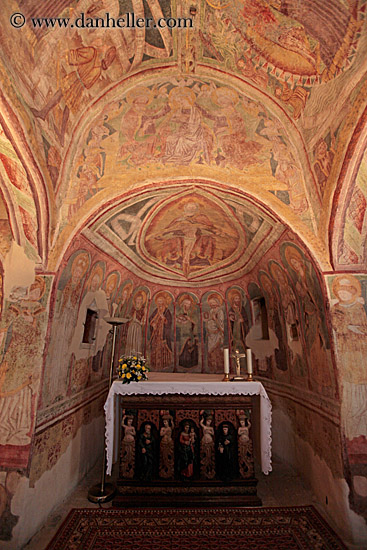 church-ceiling-fresco-5.jpg
