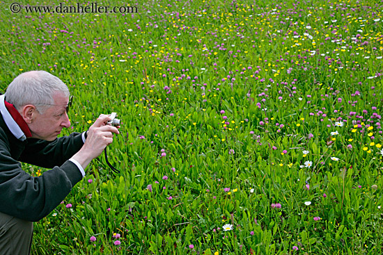 barry-photographing-flowers.jpg