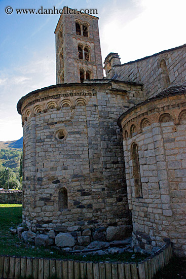 early-11th-century-church-01.jpg