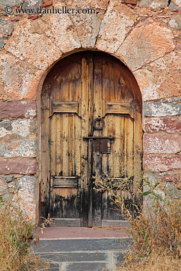 church-door-archway-04.jpg