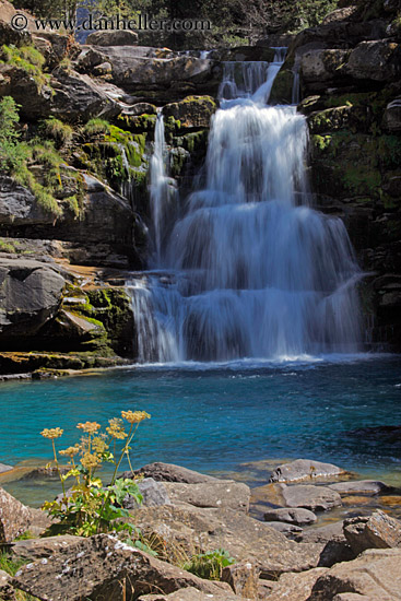 waterfall-12.jpg