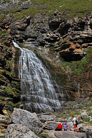 waterfall-19.jpg
