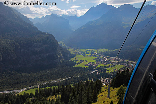 gondola-n-valley-landscape.jpg