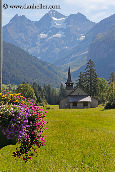 church-n-mtns-03.jpg