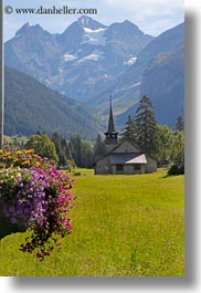 images/Europe/Switzerland/Kandersteg/Scenics/church-n-mtns-03.jpg